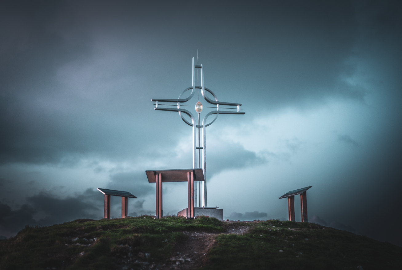 Pich Art Design Serrurier, croix Grammont Valais sommet métal